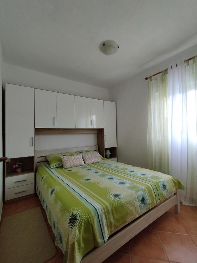 Apartmani Vjeko Vir Exterior foto